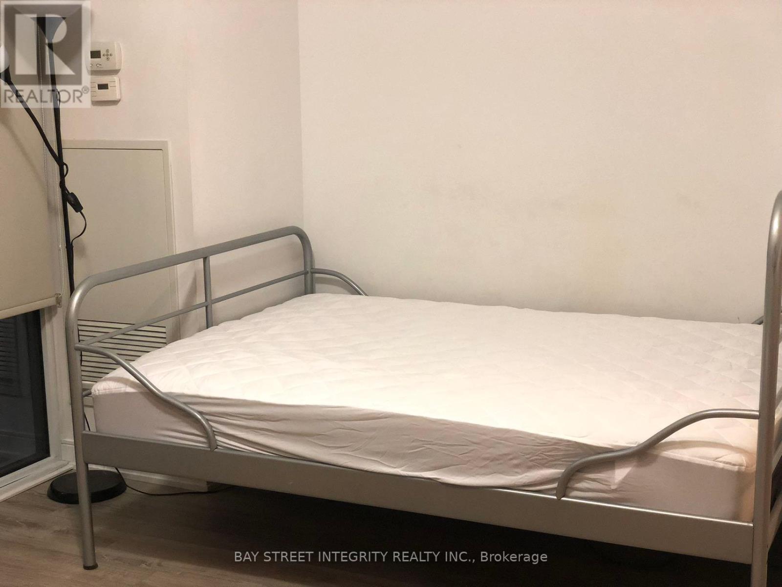 1806 - 42 Charles Street E, Toronto, Ontario  M4Y 1N3 - Photo 13 - C12465393