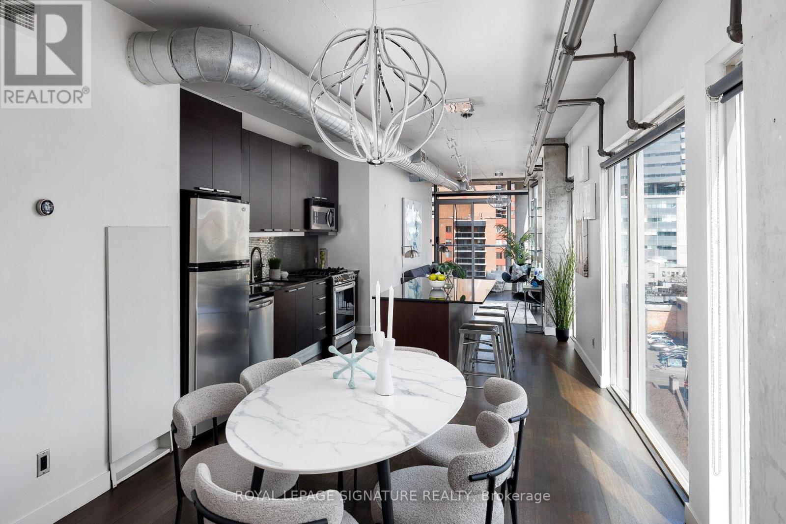 801 - 169 John Street, Toronto, Ontario  M5T 1X3 - Photo 8 - C12465446