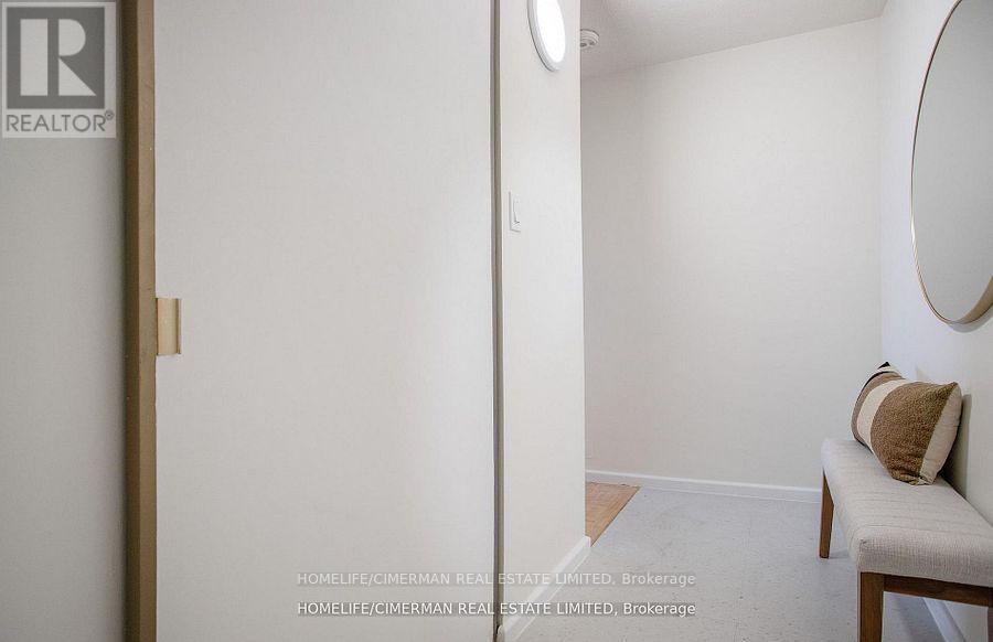 1702 - 715 Don Mills Road, Toronto, Ontario  M3C 1S5 - Photo 3 - C12465472