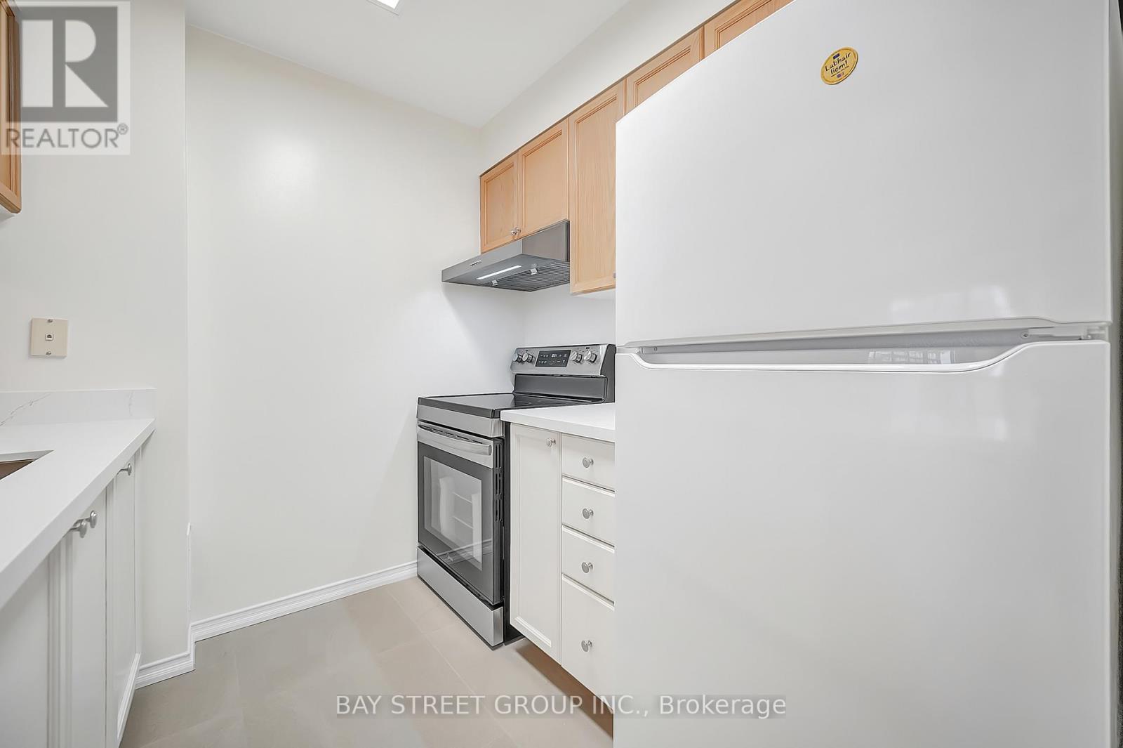 1503 - 889 Bay Street, Toronto, Ontario  M5S 3K5 - Photo 14 - C12465478