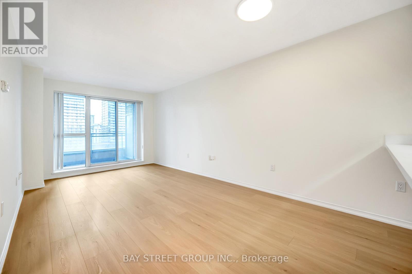 1503 - 889 Bay Street, Toronto, Ontario  M5S 3K5 - Photo 17 - C12465478