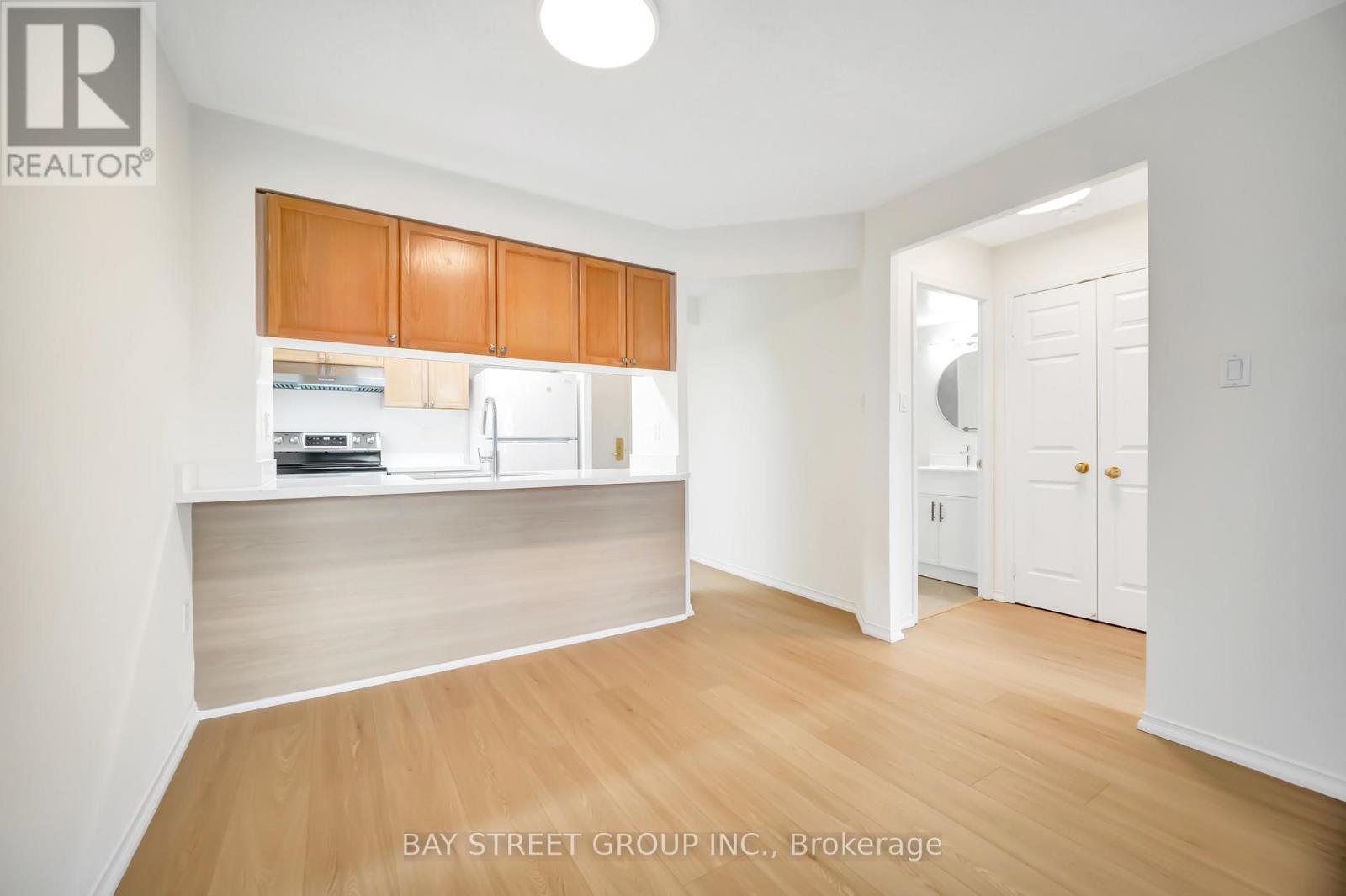 1503 - 889 Bay Street, Toronto, Ontario  M5S 3K5 - Photo 21 - C12465478