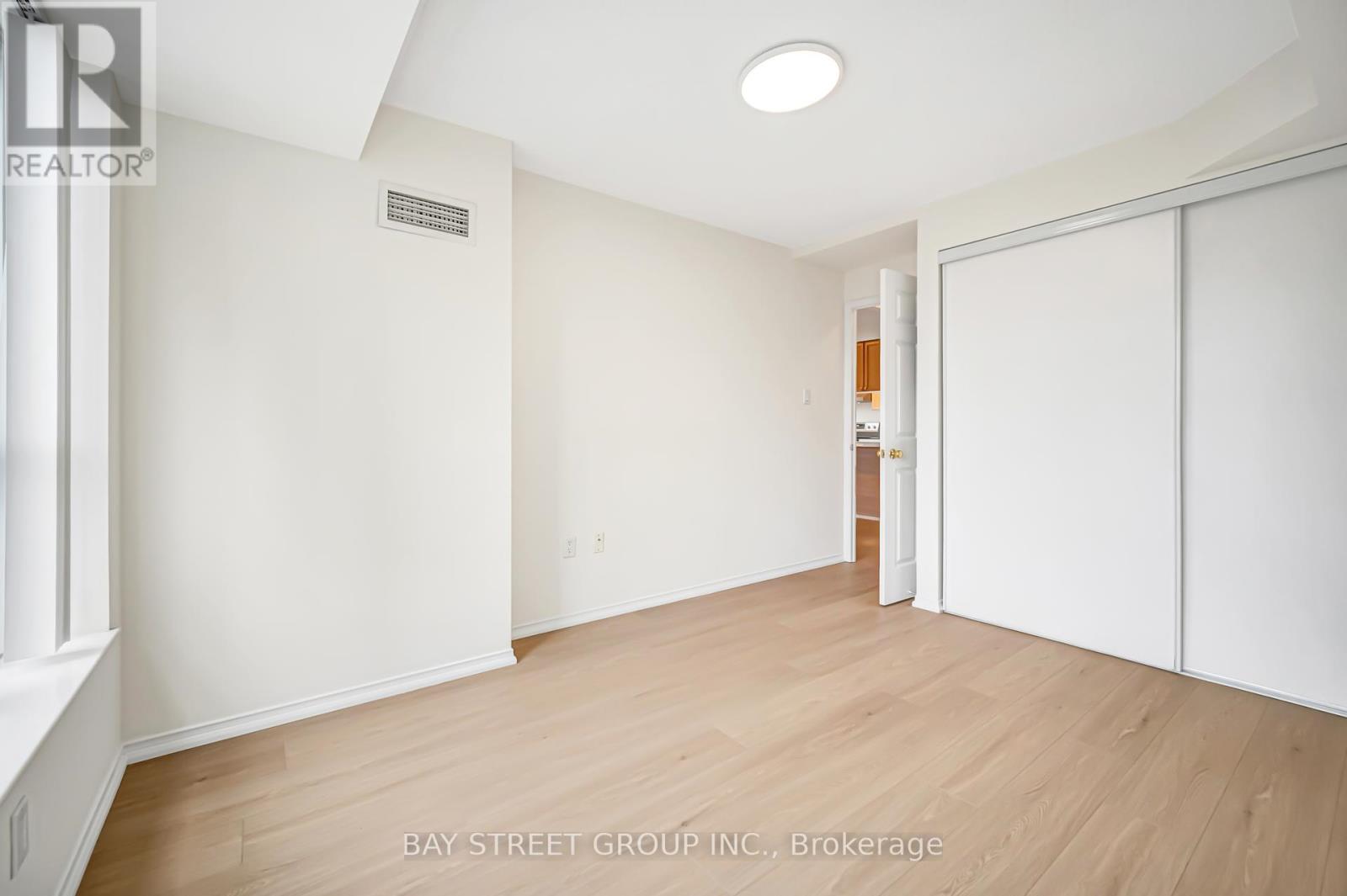 1503 - 889 Bay Street, Toronto, Ontario  M5S 3K5 - Photo 29 - C12465478