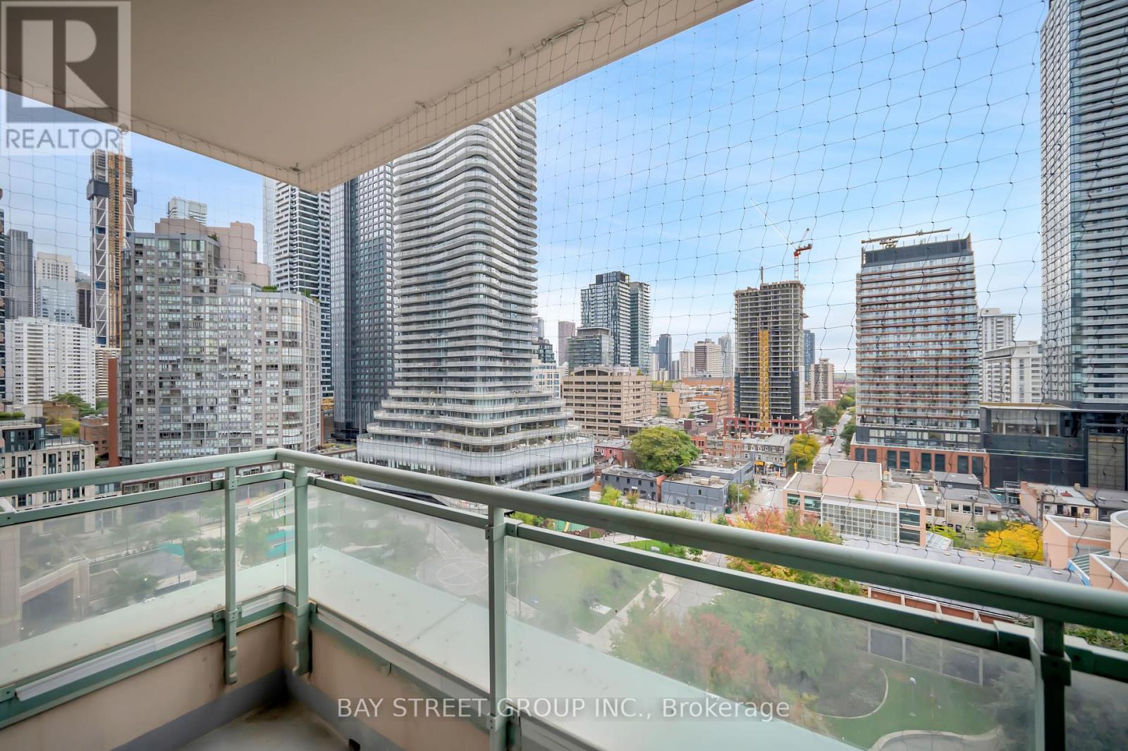 1503 - 889 Bay Street, Toronto, Ontario  M5S 3K5 - Photo 32 - C12465478