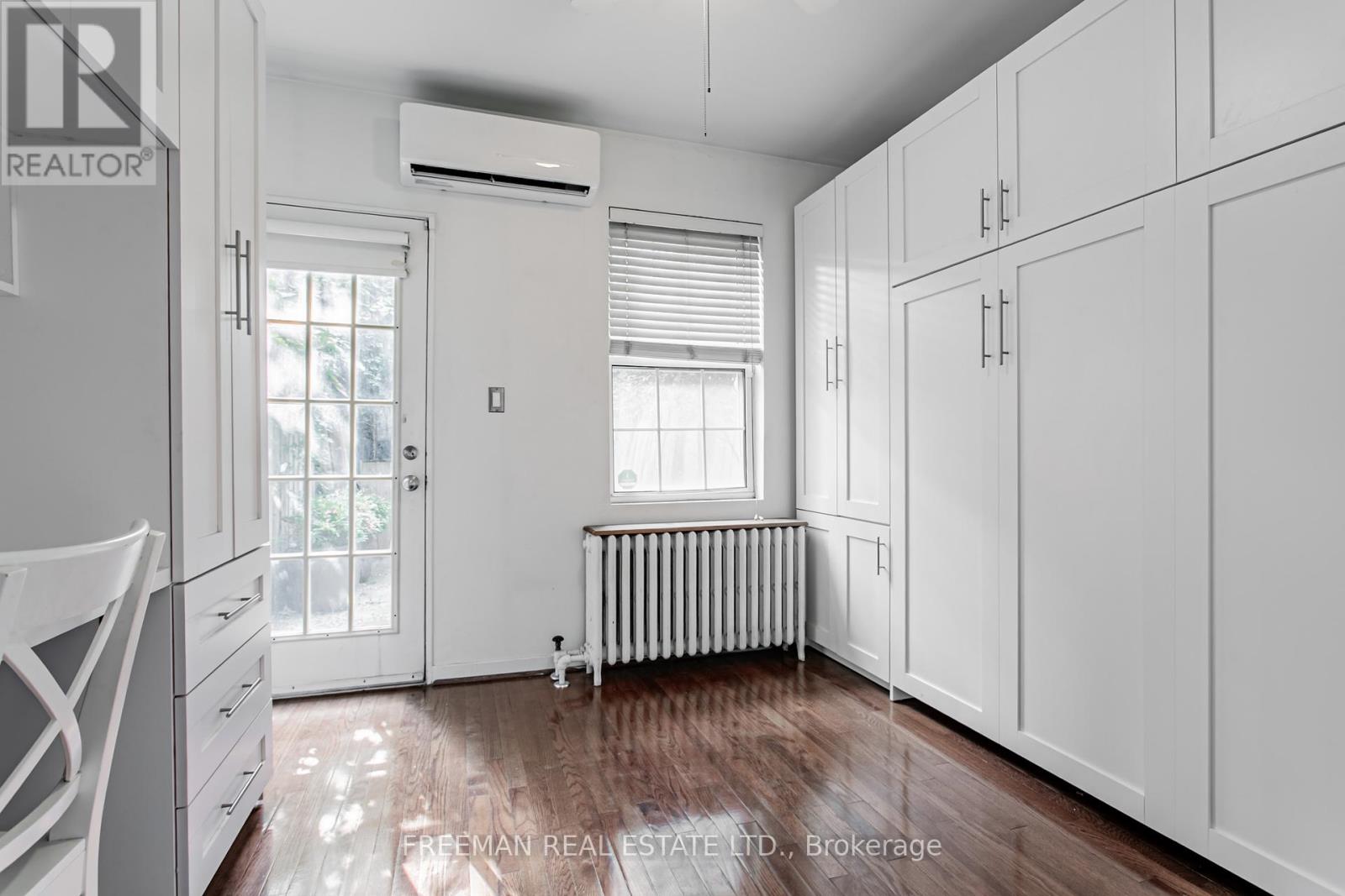 490 Montrose Avenue, Toronto, Ontario  M6G 3H1 - Photo 14 - C12465483