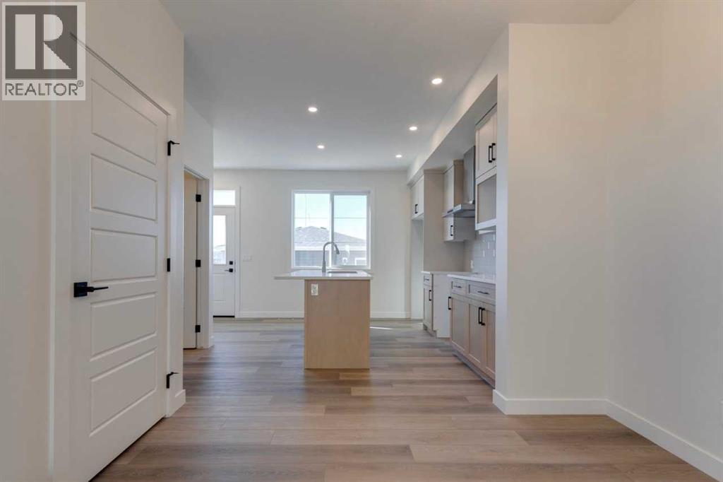 404 Lewiston Landing Ne, Calgary, Alberta  T3P 2P3 - Photo 12 - A2251683