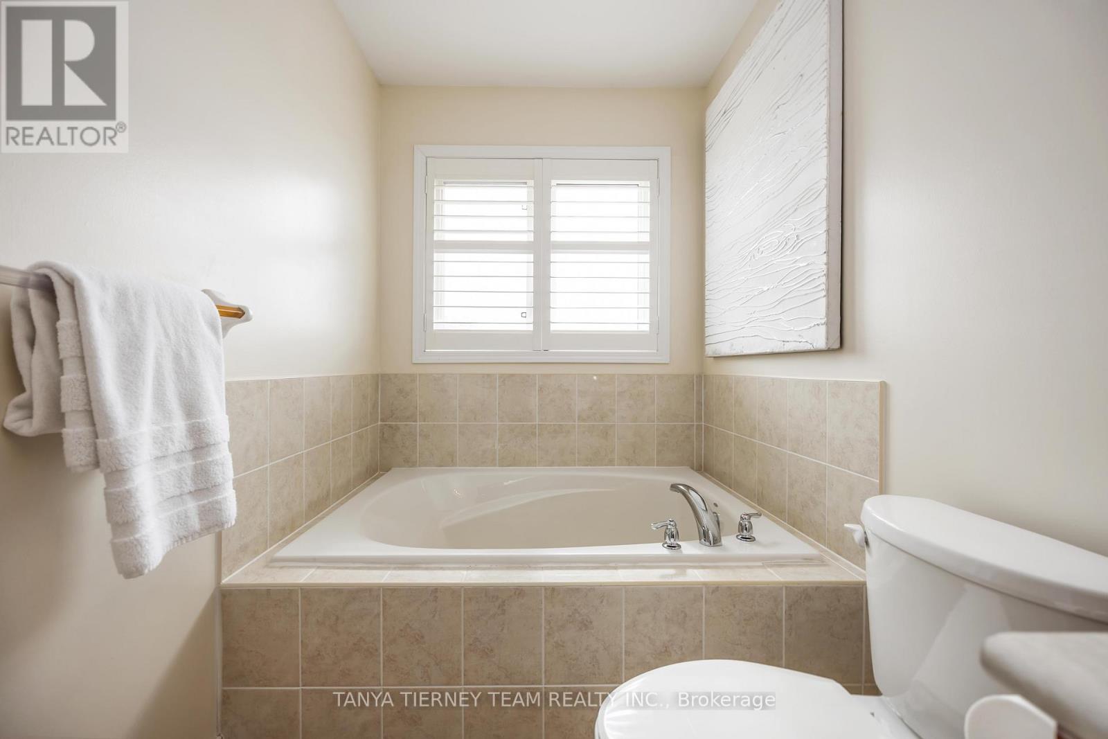 152 Shrewsbury Drive, Whitby, Ontario  L1M 0E3 - Photo 36 - E12465397