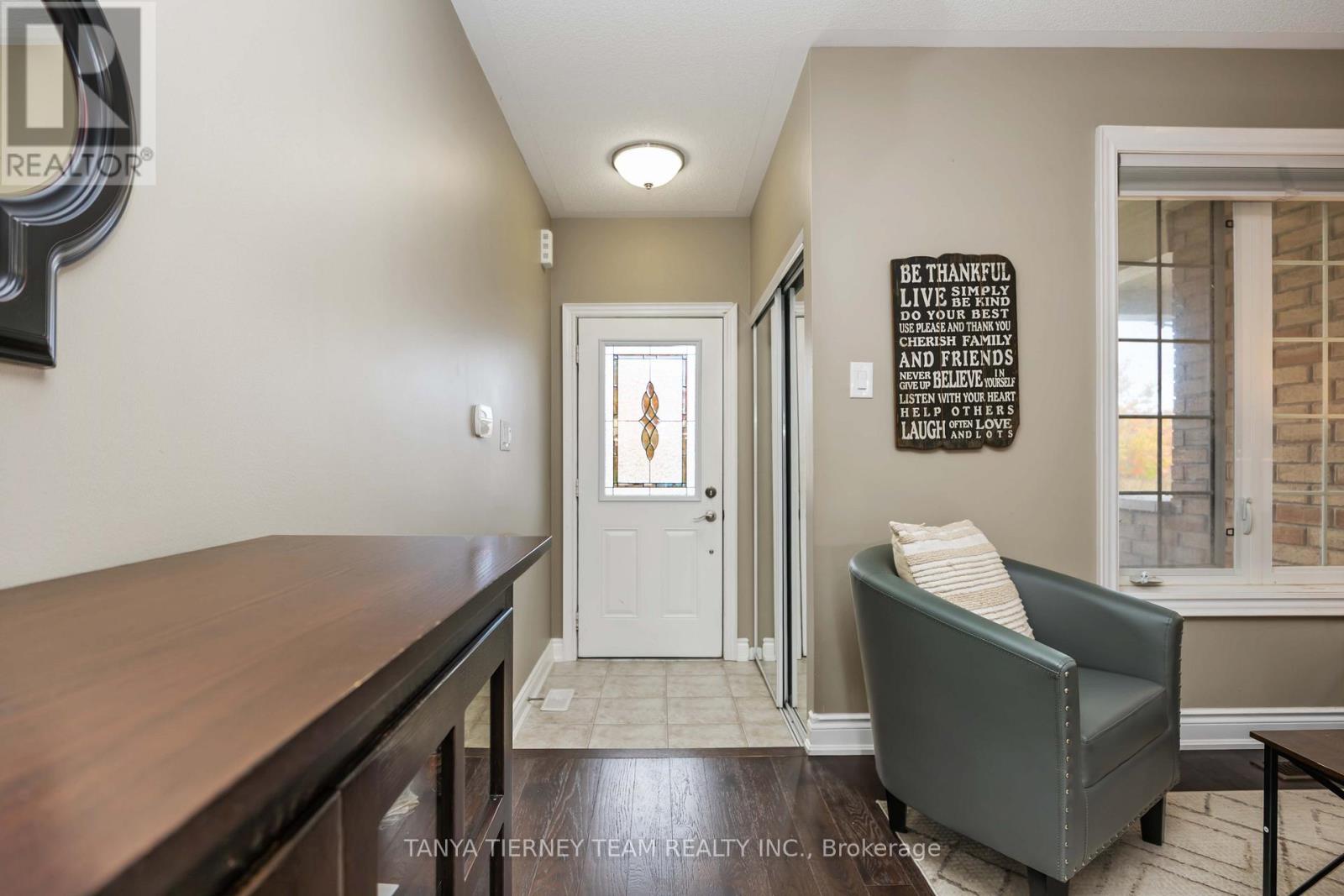 152 Shrewsbury Drive, Whitby, Ontario  L1M 0E3 - Photo 5 - E12465397