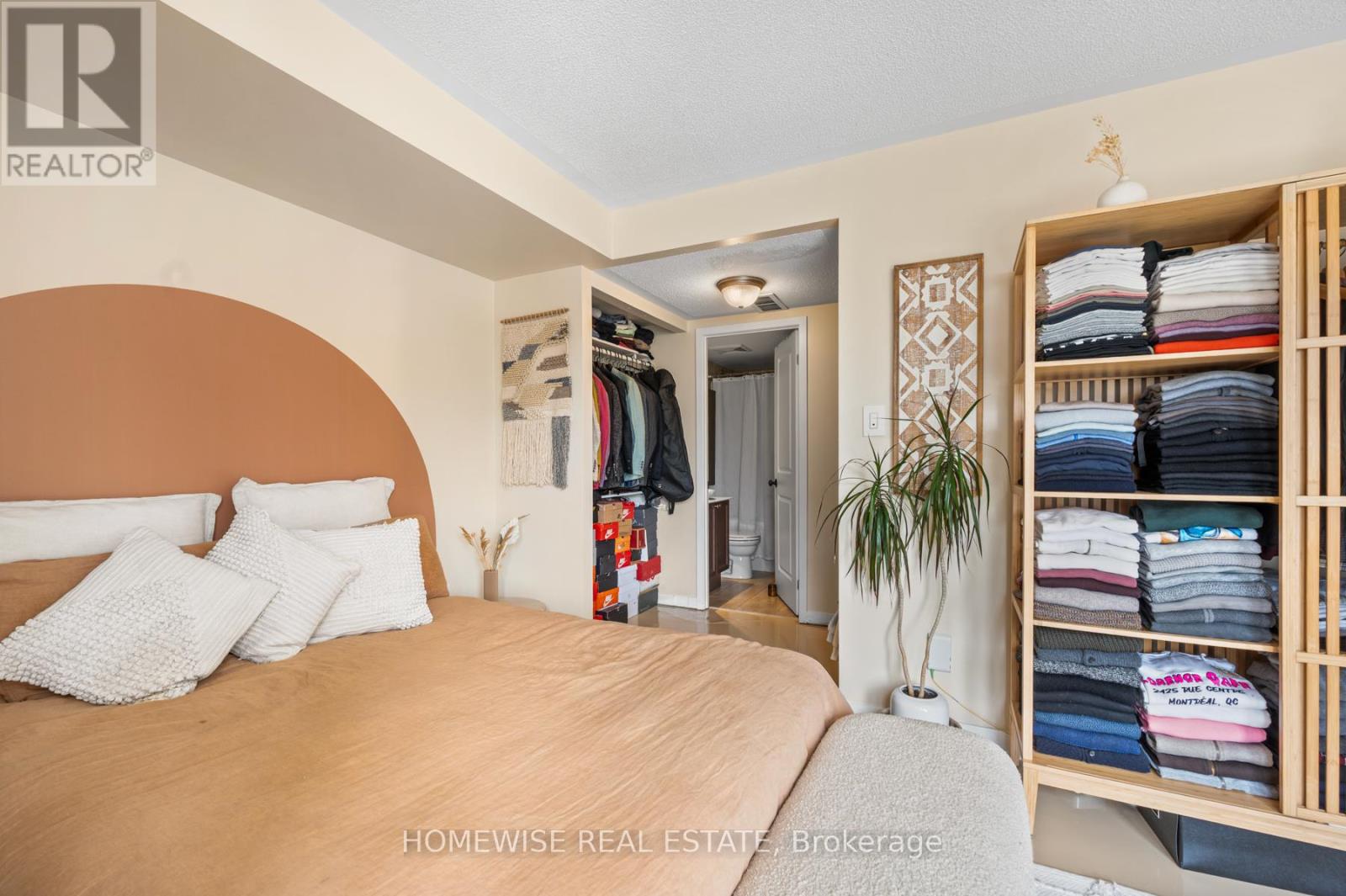 63 Carroll Street, Toronto, Ontario  M4M 3G2 - Photo 15 - E12465453