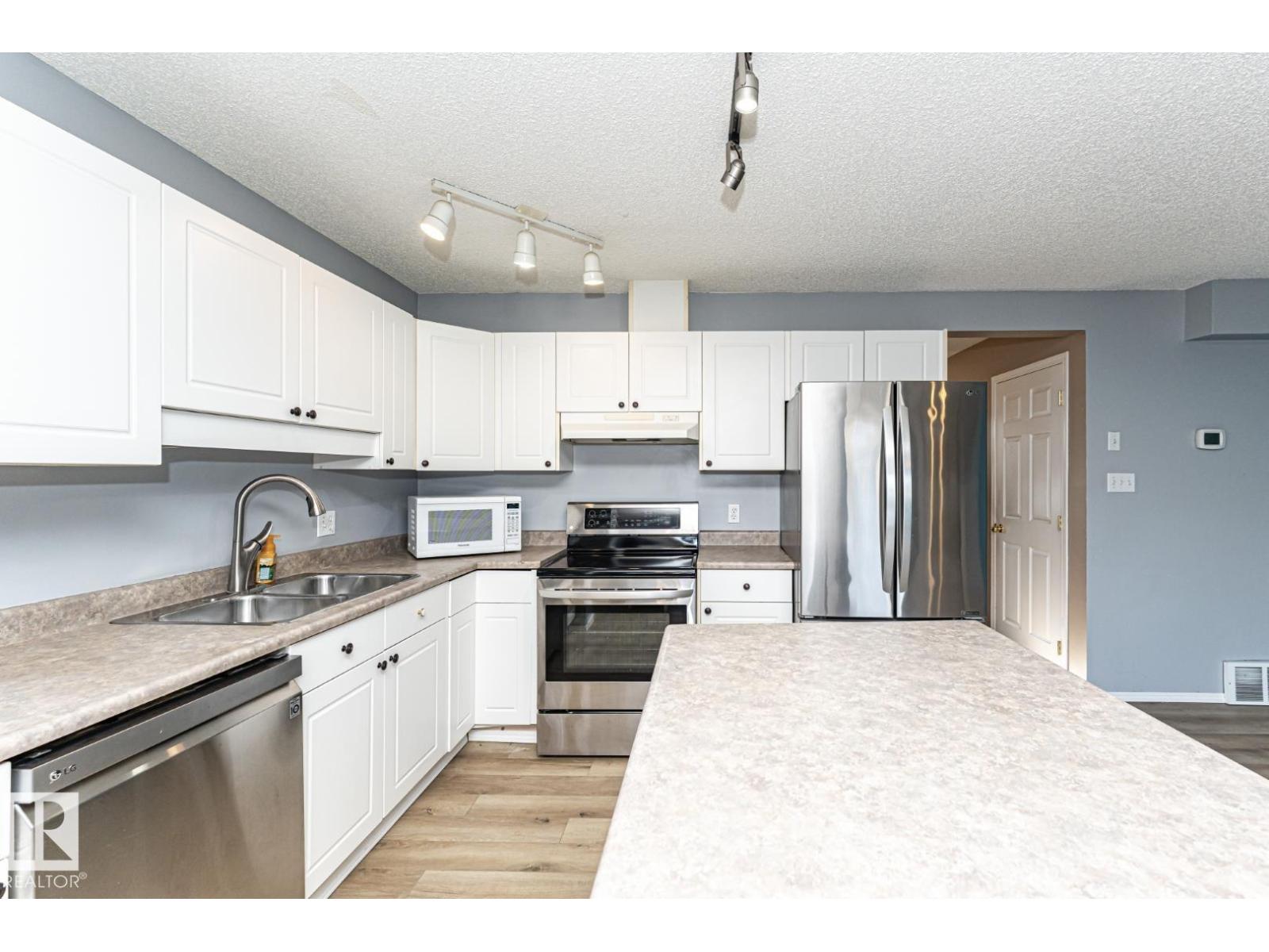 #46 14803 Miller Bv Nw, Edmonton, Alberta  T5Y 3A4 - Photo 15 - E4462287