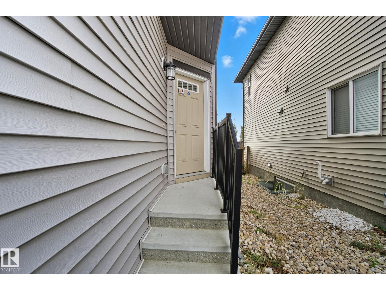 3217 11 Av Nw, Edmonton, Alberta  T6T 2C5 - Photo 4 - E4462288