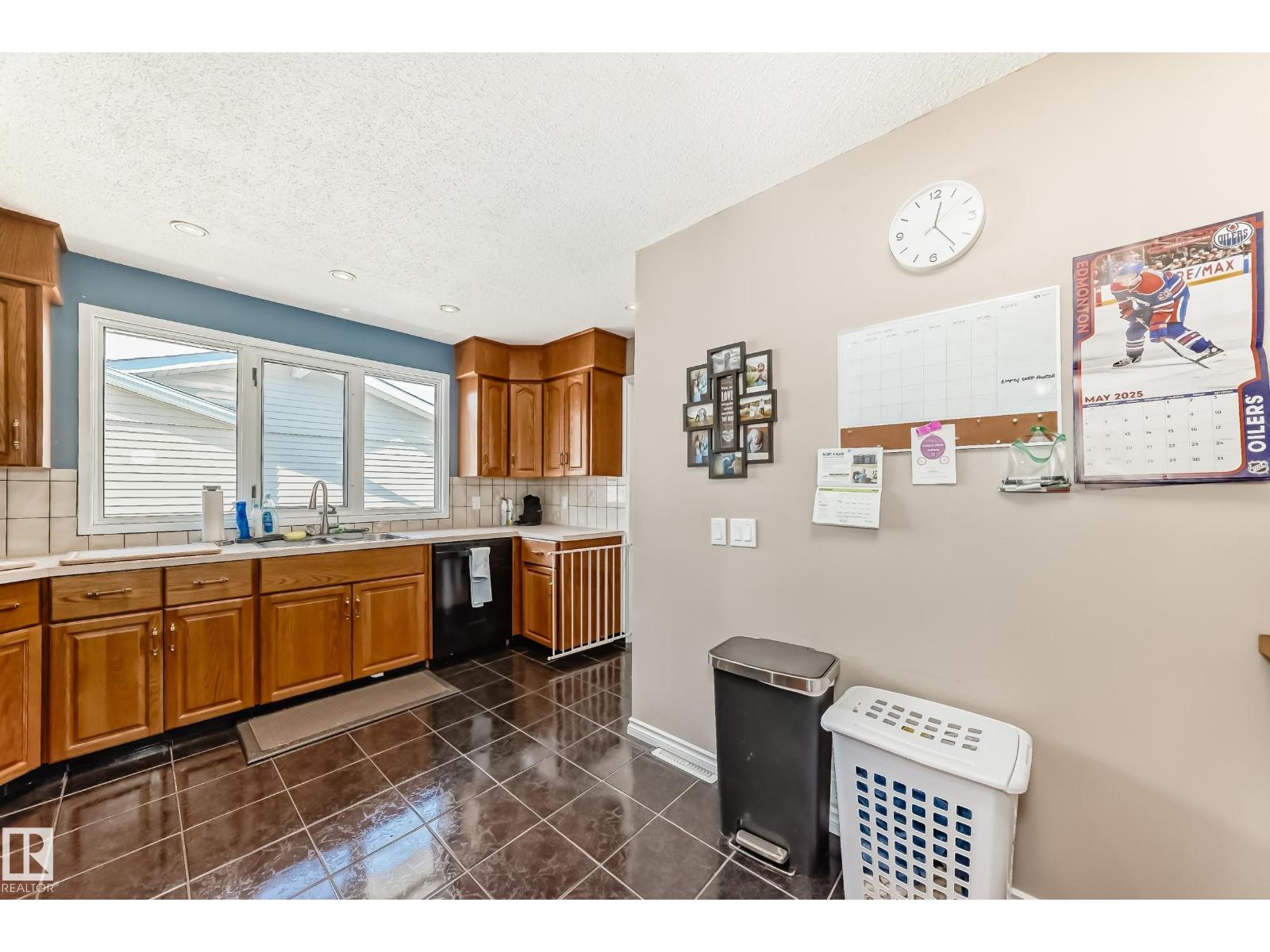 43 Groveland Rd, Sherwood Park, Alberta  T8A 3G7 - Photo 10 - E4462289