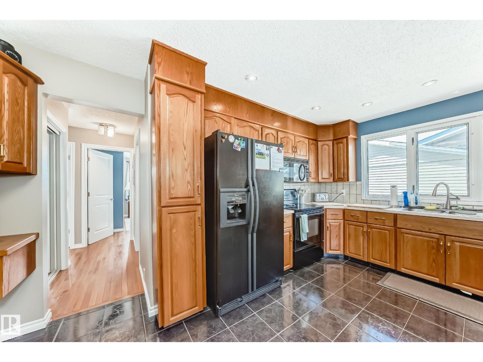 43 Groveland Rd, Sherwood Park, Alberta  T8A 3G7 - Photo 5 - E4462289