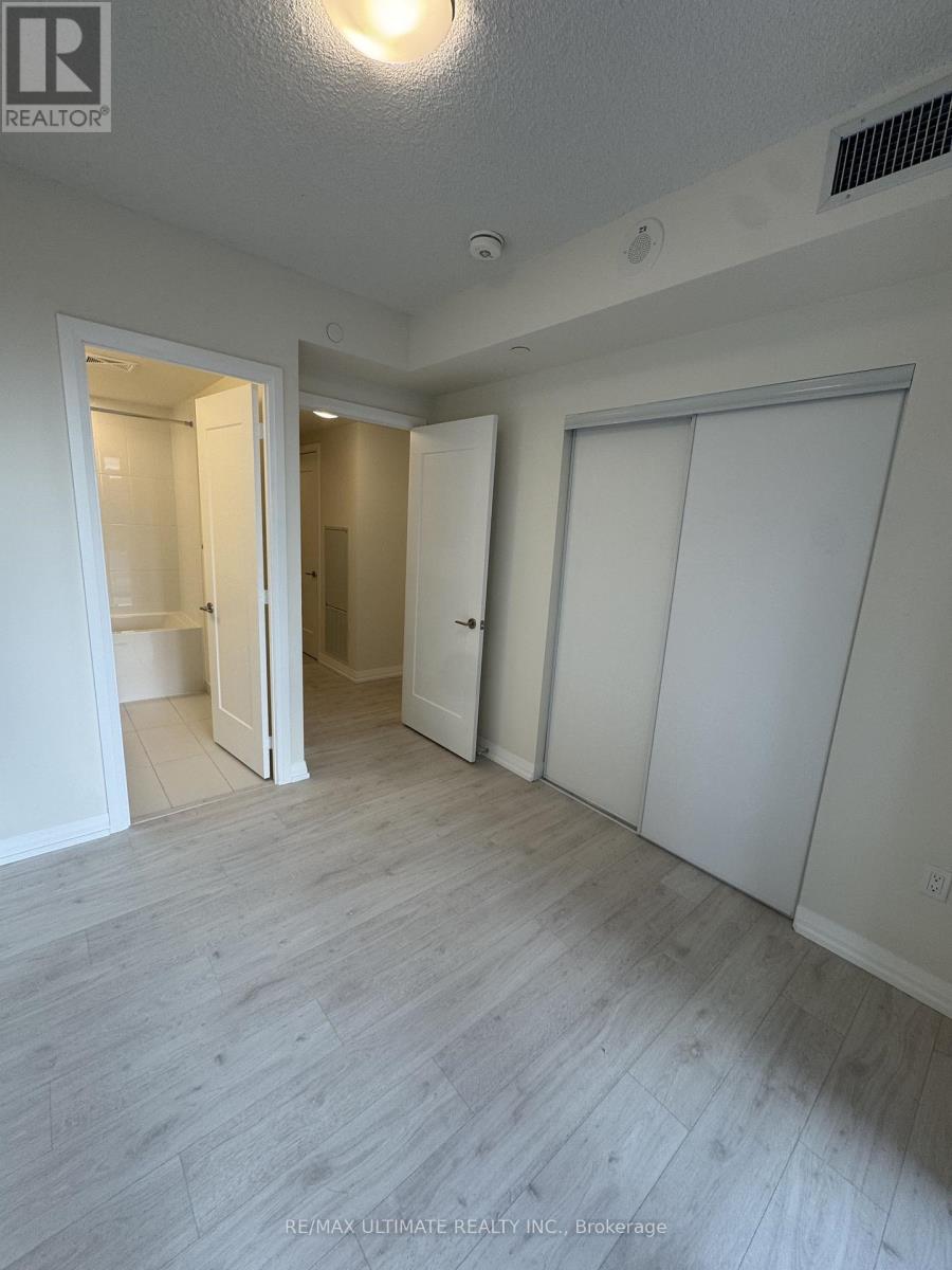 216 - 27 Korda Gate, Vaughan, Ontario  L4K 2M9 - Photo 18 - N12465266