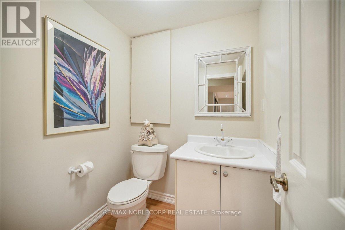31 Mountfield Crescent, Vaughan (Brownridge), Ontario  L4J 7E9 - Photo 29 - N12465274