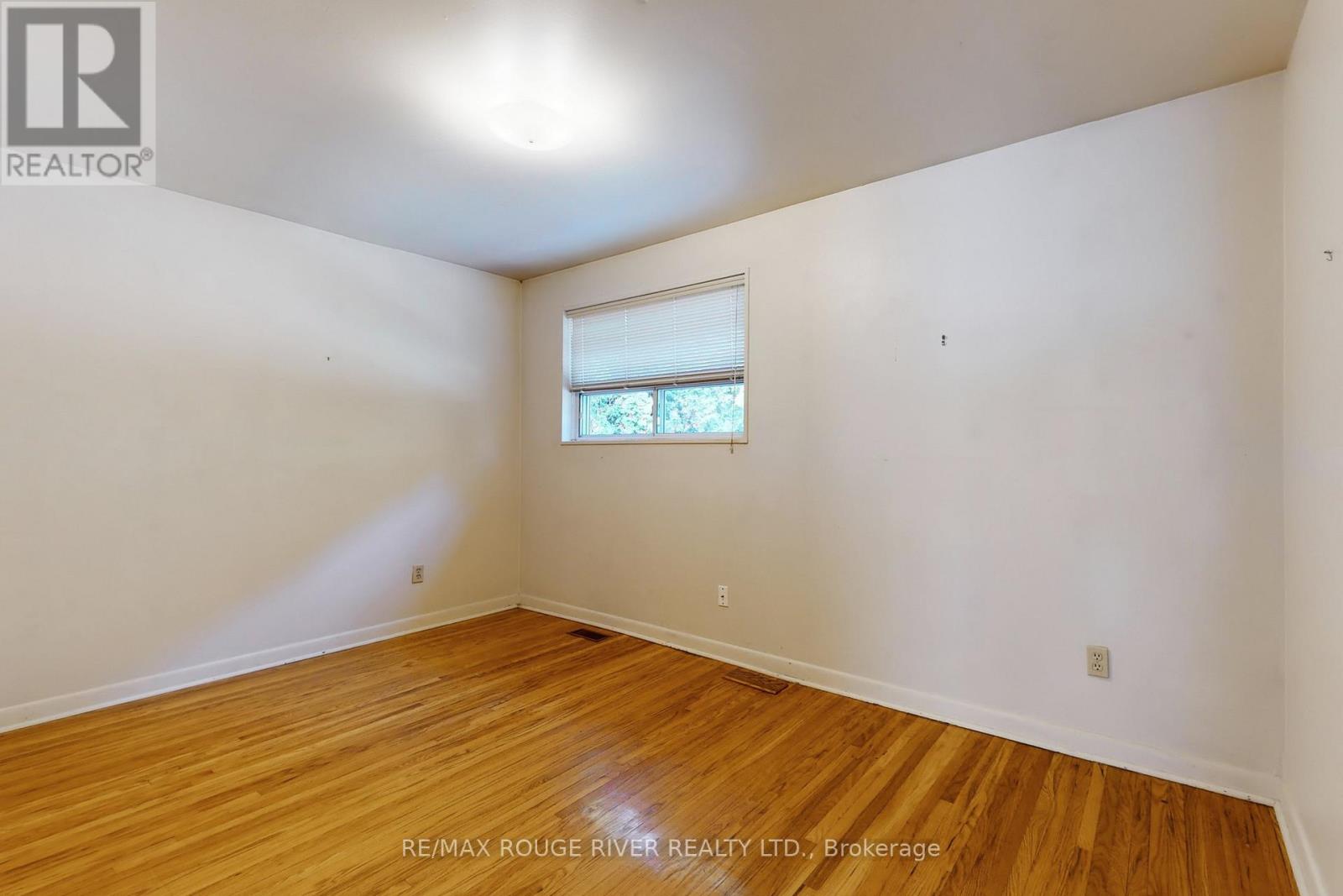 68 Aurora Heights Drive, Aurora (Aurora Heights), Ontario  L4G 2W8 - Photo 29 - N12465289