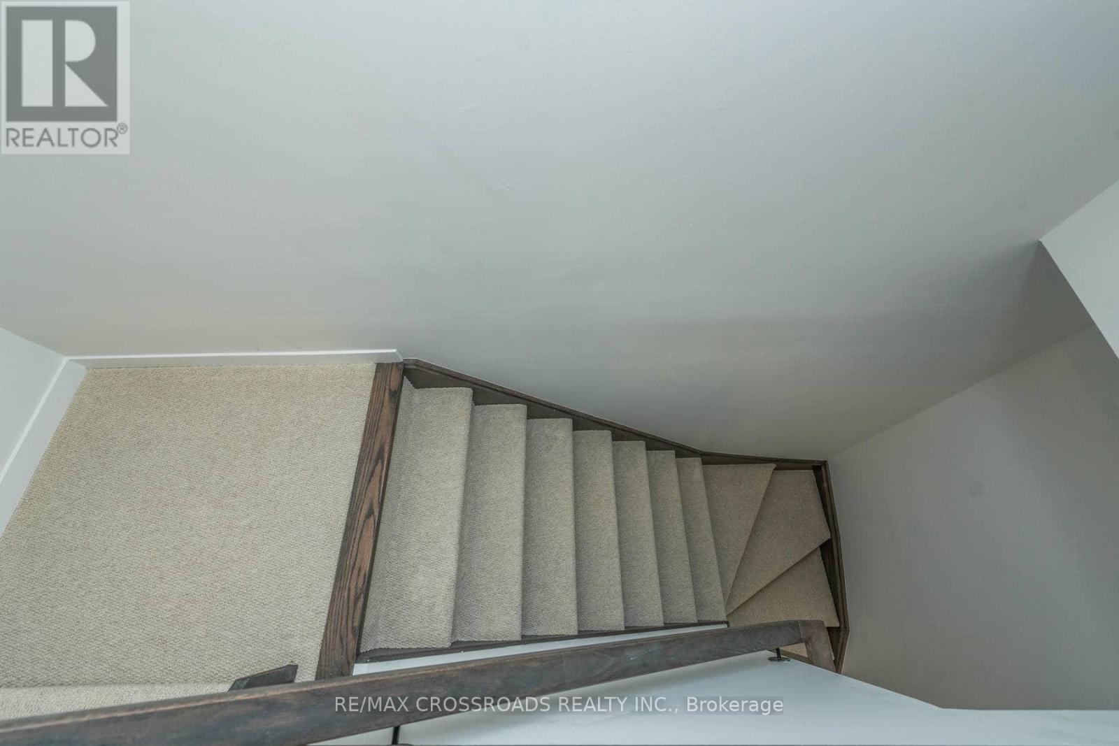 292 - 140 Honeycrisp Crescent, Vaughan, Ontario  L4K 0N7 - Photo 16 - N12465310