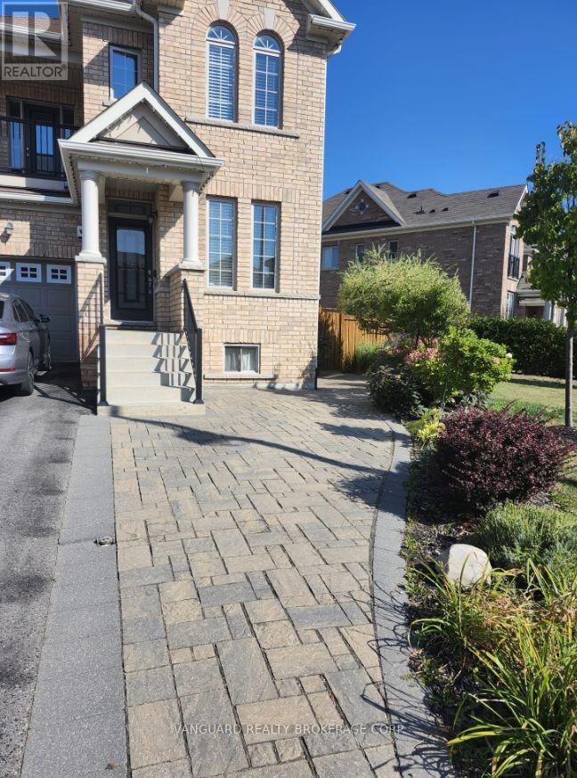 Basement - 332 Luck Court, Newmarket, Ontario  L3X 0J5 - Photo 8 - N12465332