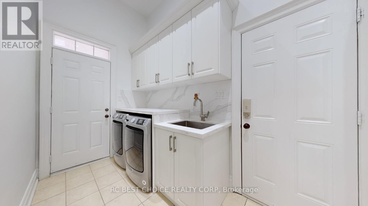 12 George Martin Drive, Markham (Village Green-South Unionville), Ontario  L3R 8V1 - Photo 18 - N12465362