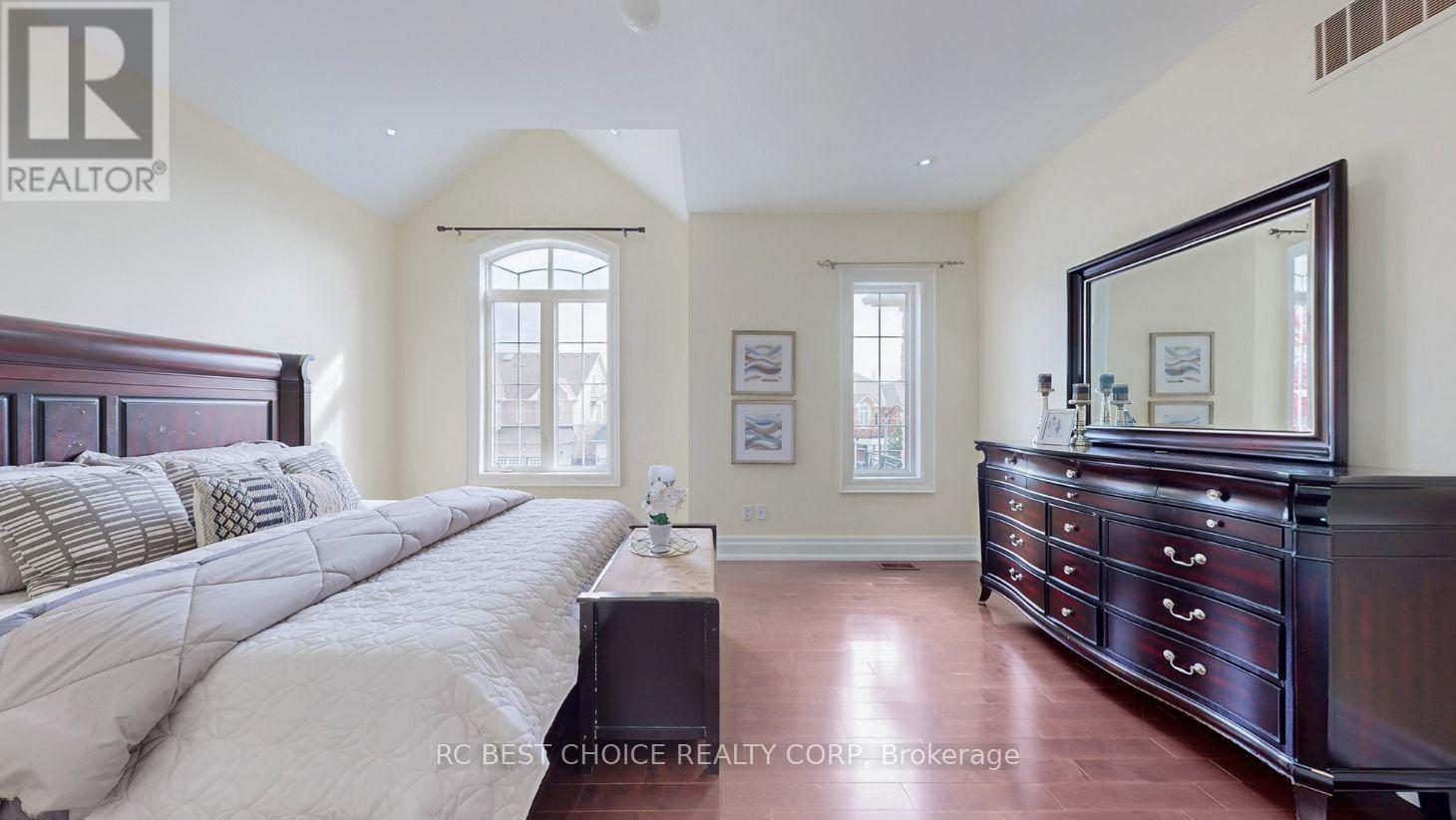 12 George Martin Drive, Markham (Village Green-South Unionville), Ontario  L3R 8V1 - Photo 29 - N12465362