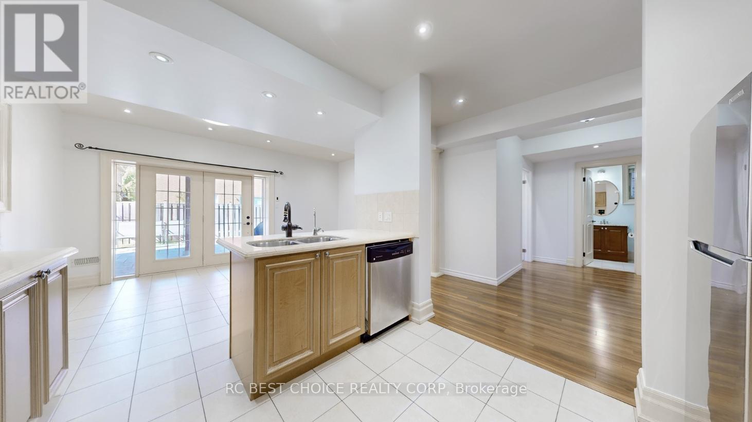 12 George Martin Drive, Markham (Village Green-South Unionville), Ontario  L3R 8V1 - Photo 41 - N12465362