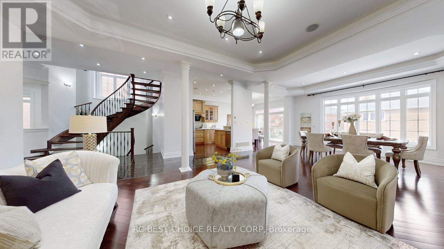 12 George Martin Drive, Markham (Village Green-South Unionville), Ontario  L3R 8V1 - Photo 5 - N12465362