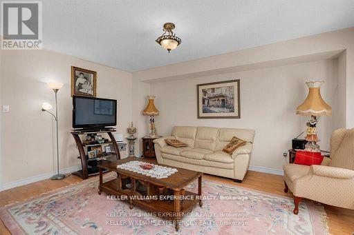 503 Simcoe Road, Bradford West Gwillimbury, Ontario  L3Z 3C4 - Photo 3 - N12465378