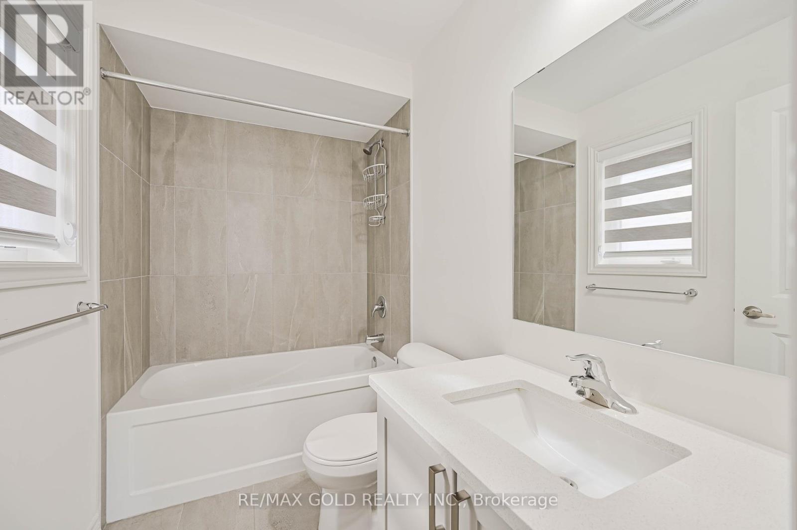15 Sandhill Crescent, Adjala-Tosorontio, Ontario  L0G 1W0 - Photo 42 - N12465391