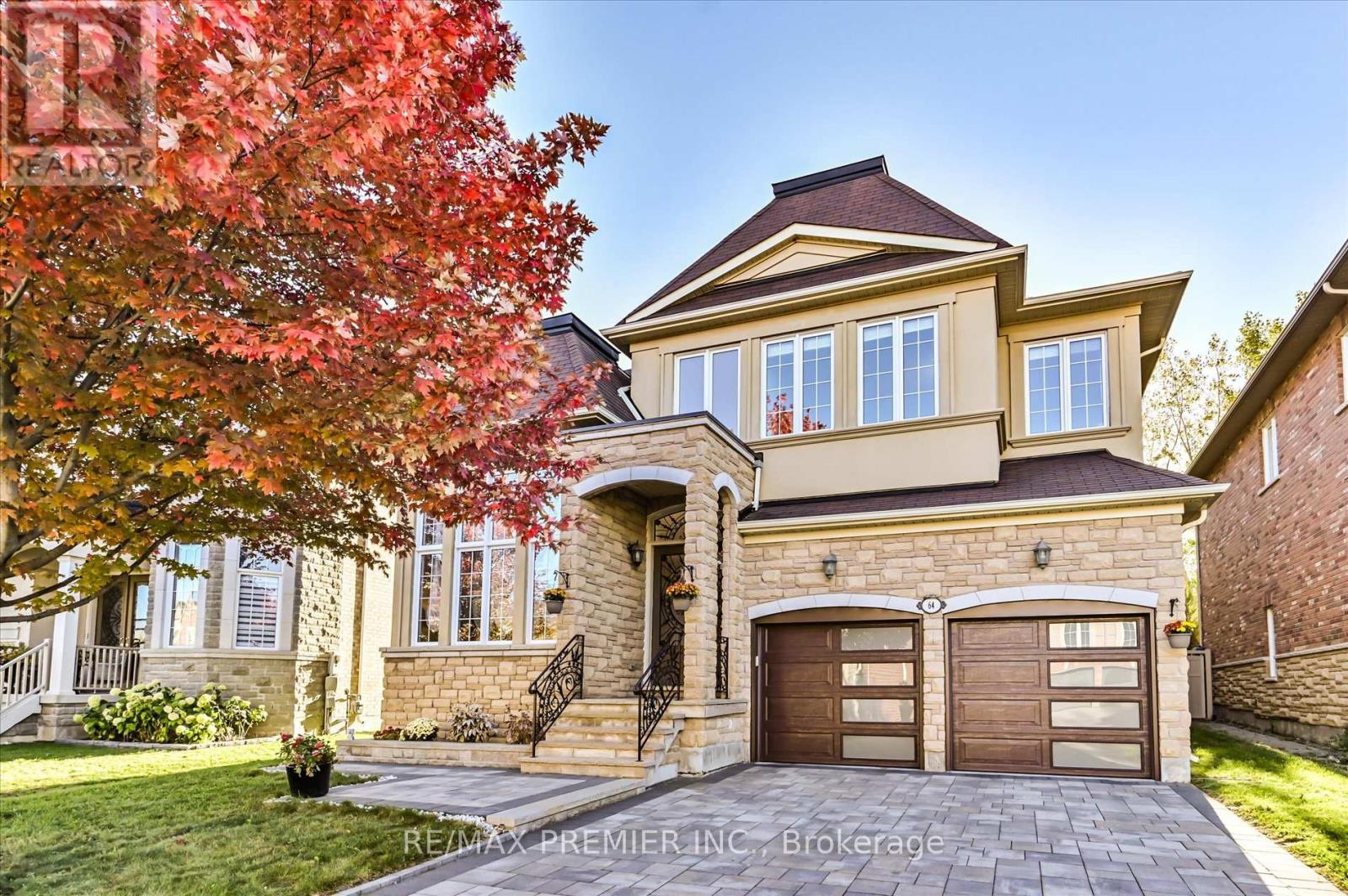 64 HEINTZMAN CRESCENT, Vaughan, Ontario