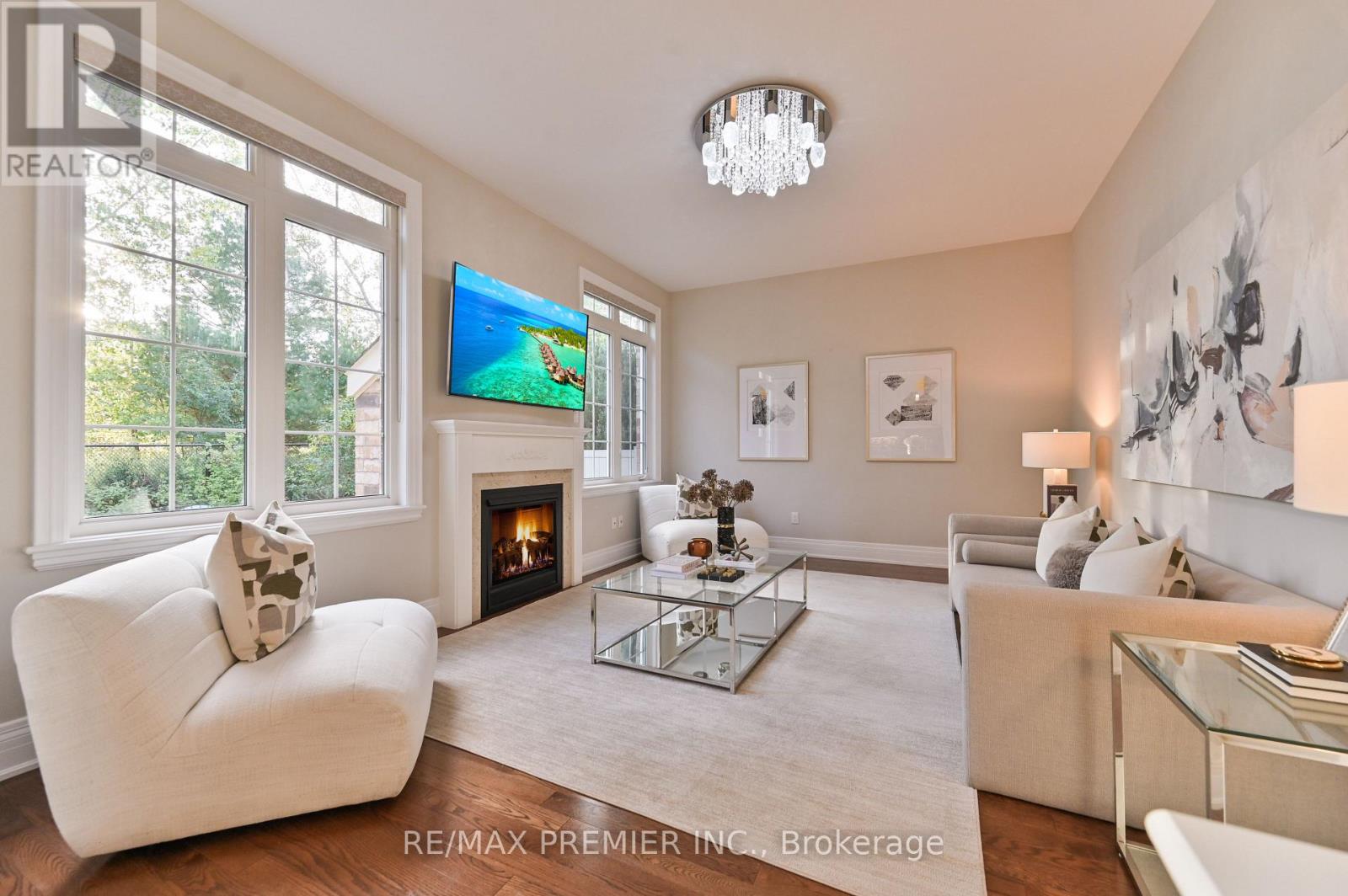 64 Heintzman Crescent, Vaughan (Patterson), Ontario  L6A 4T1 - Photo 23 - N12465458