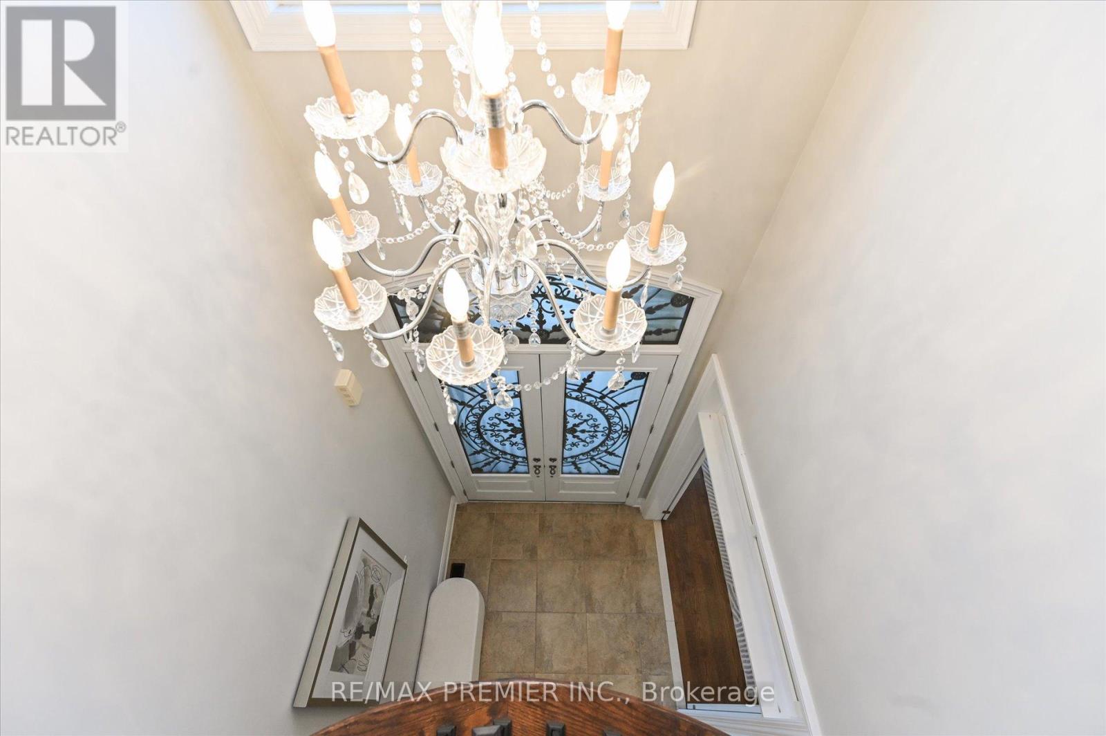 64 Heintzman Crescent, Vaughan (Patterson), Ontario  L6A 4T1 - Photo 26 - N12465458