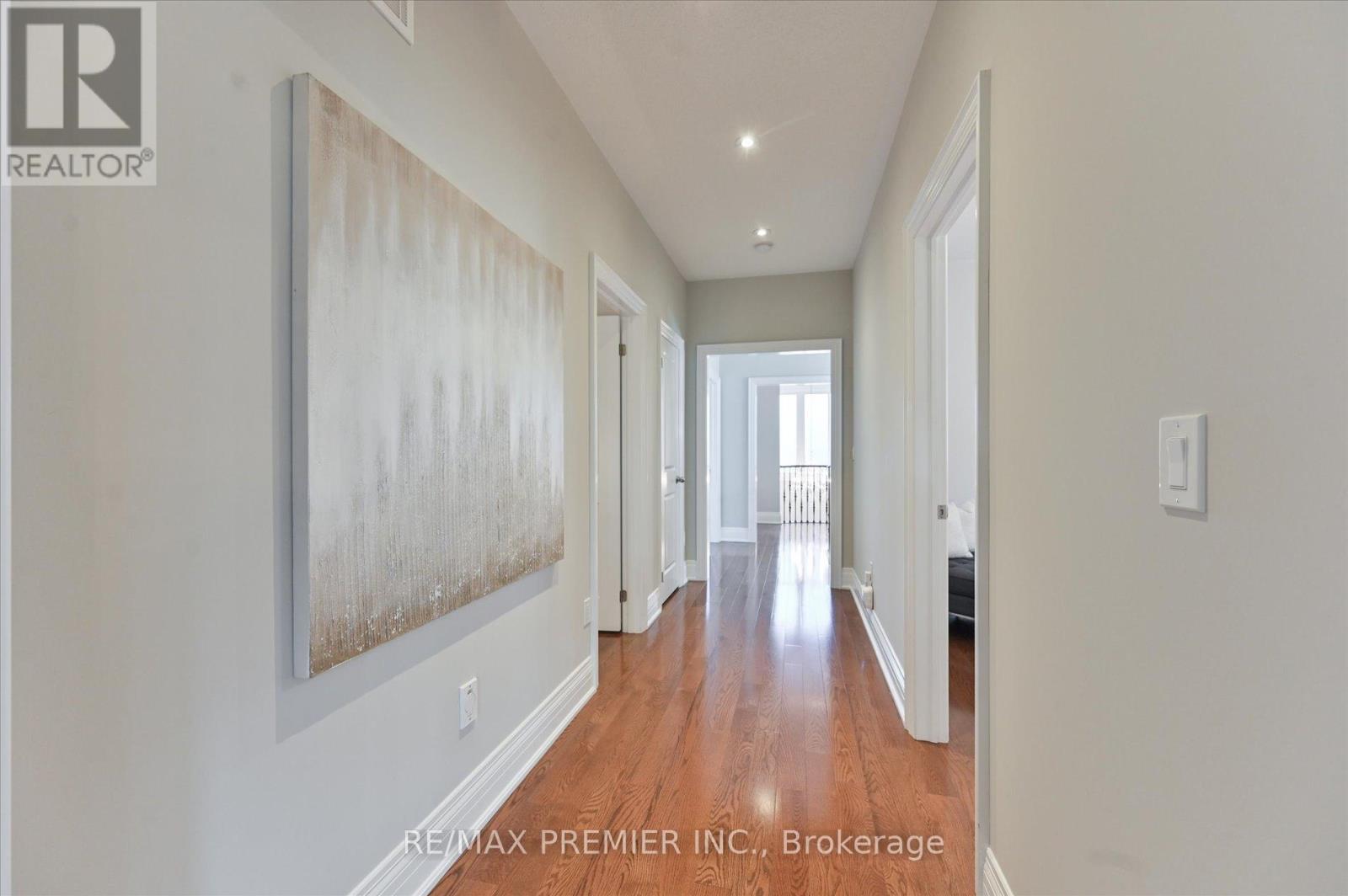 64 Heintzman Crescent, Vaughan (Patterson), Ontario  L6A 4T1 - Photo 27 - N12465458