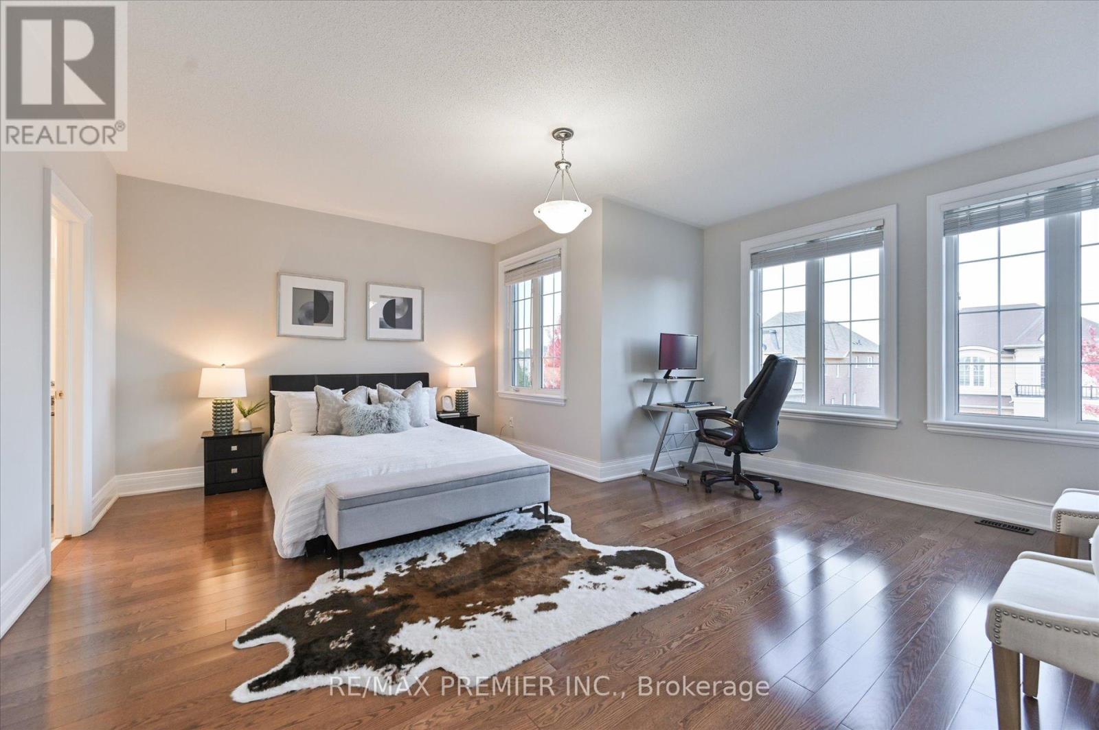 64 Heintzman Crescent, Vaughan (Patterson), Ontario  L6A 4T1 - Photo 33 - N12465458