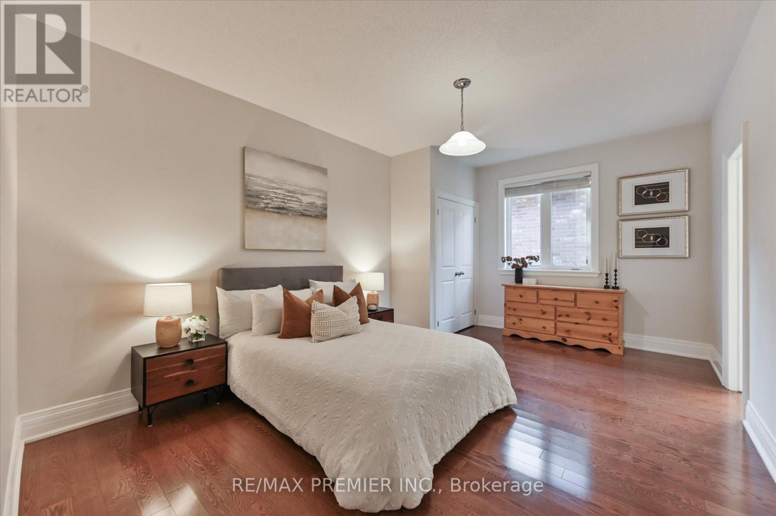 64 Heintzman Crescent, Vaughan (Patterson), Ontario  L6A 4T1 - Photo 35 - N12465458