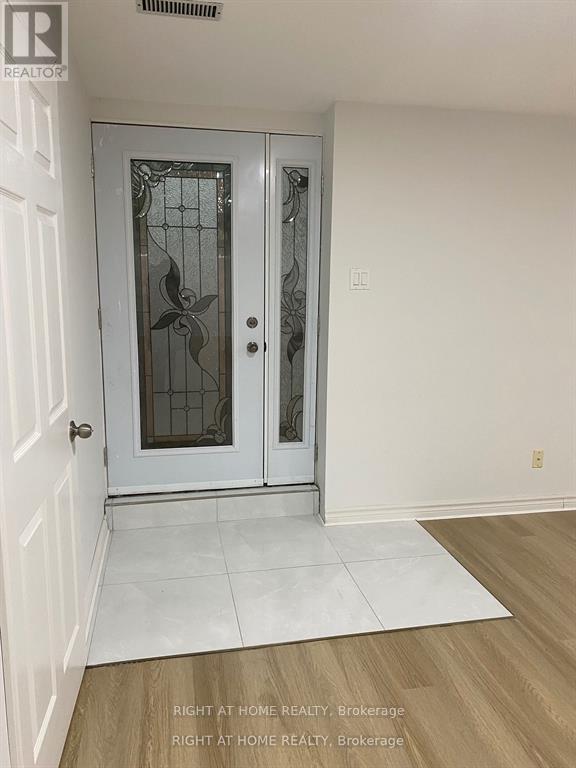 33 COUNTRY HEIGHTS DRIVE, Richmond Hill, Ontario