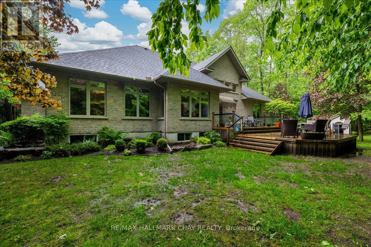 5 Timber Court, Springwater, Ontario  L9X 0H7 - Photo 14 - S12465424