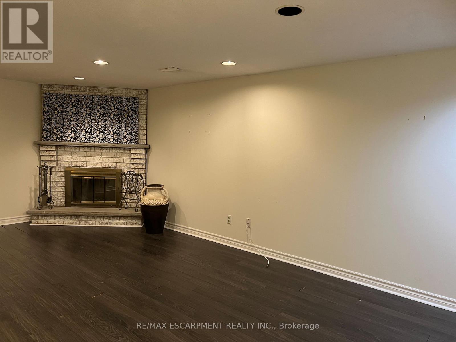 125 Hopewell Road, Oakville, Ontario  L6H 5Z1 - Photo 19 - W12361777