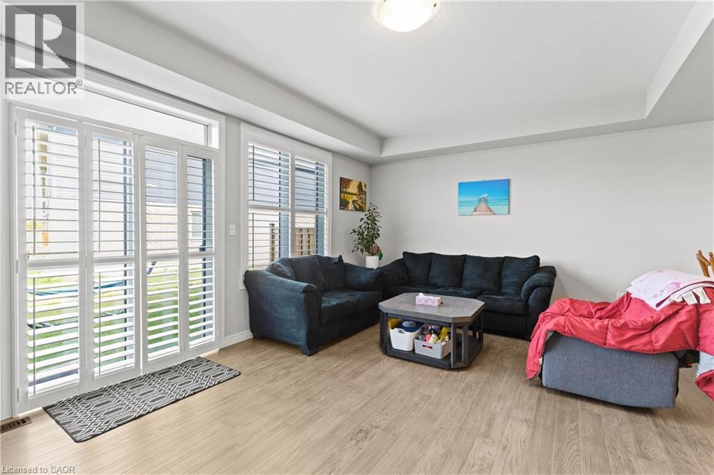 23 Zoe Lane, Hamilton, Ontario  L0R 1C0 - Photo 14 - 40779534
