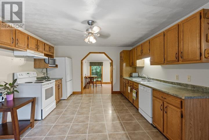 417 Granary Lake Rd, Blind River, Ontario  P0R 1B0 - Photo 8 - SM252744