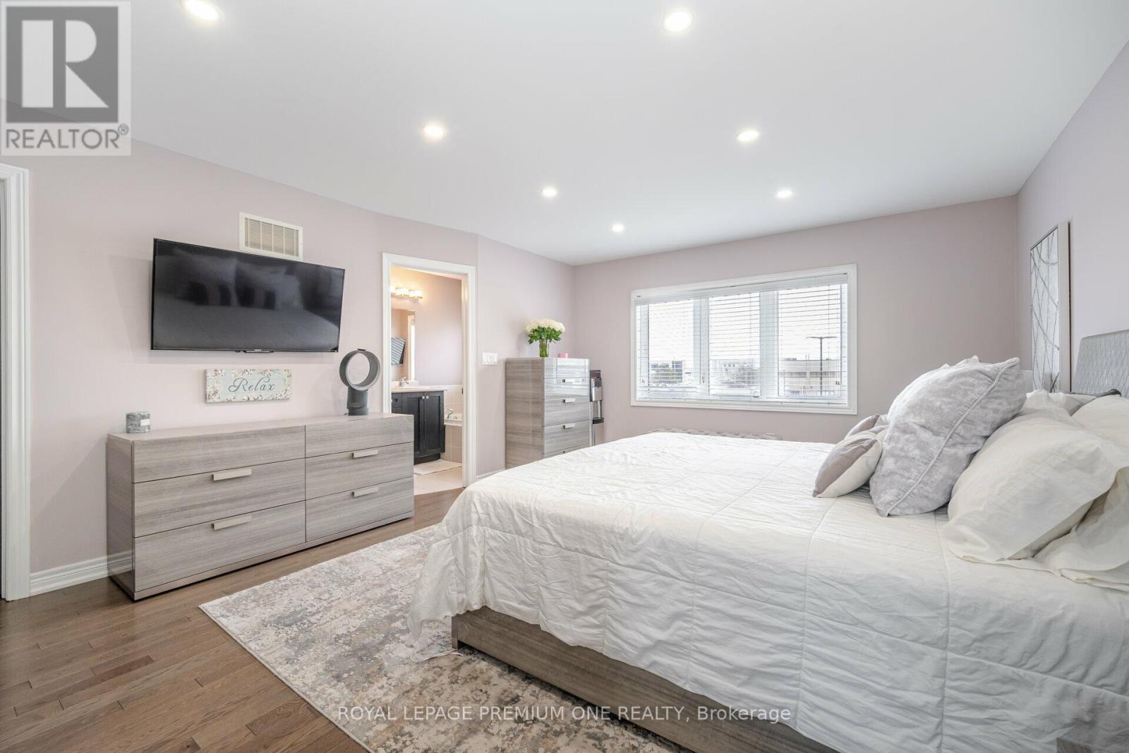 110 Morra Avenue, Caledon (Bolton East), Ontario  L7E 4K8 - Photo 23 - W12465243