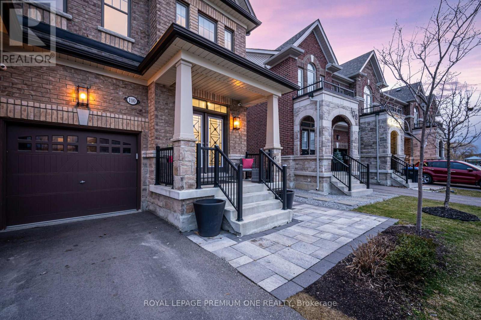 110 Morra Avenue, Caledon (Bolton East), Ontario  L7E 4K8 - Photo 3 - W12465243
