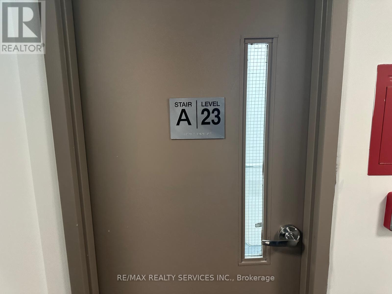 2305 - 15 Watergarden Drive, Mississauga, Ontario  L5R 0G8 - Photo 2 - W12465245