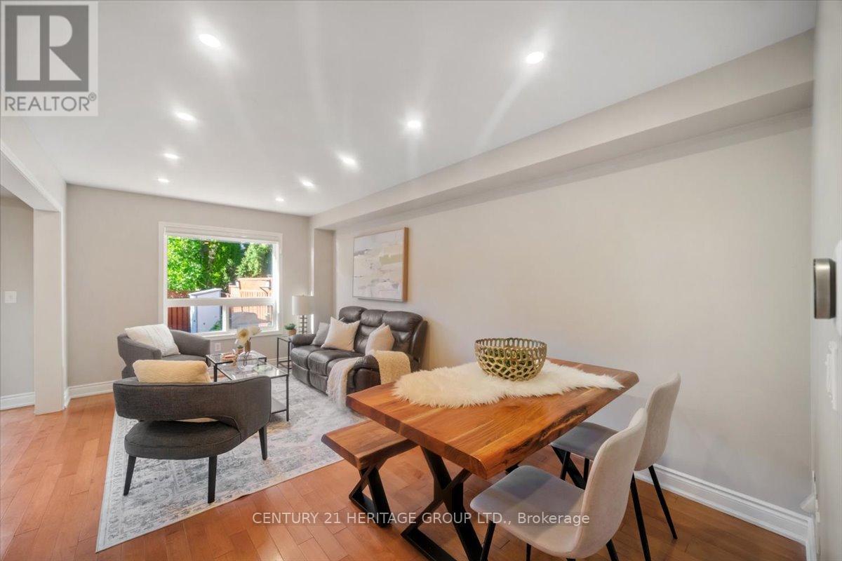 3954 Coachman Circle, Mississauga (Churchill Meadows), Ontario  L5M 6R3 - Photo 8 - W12465253