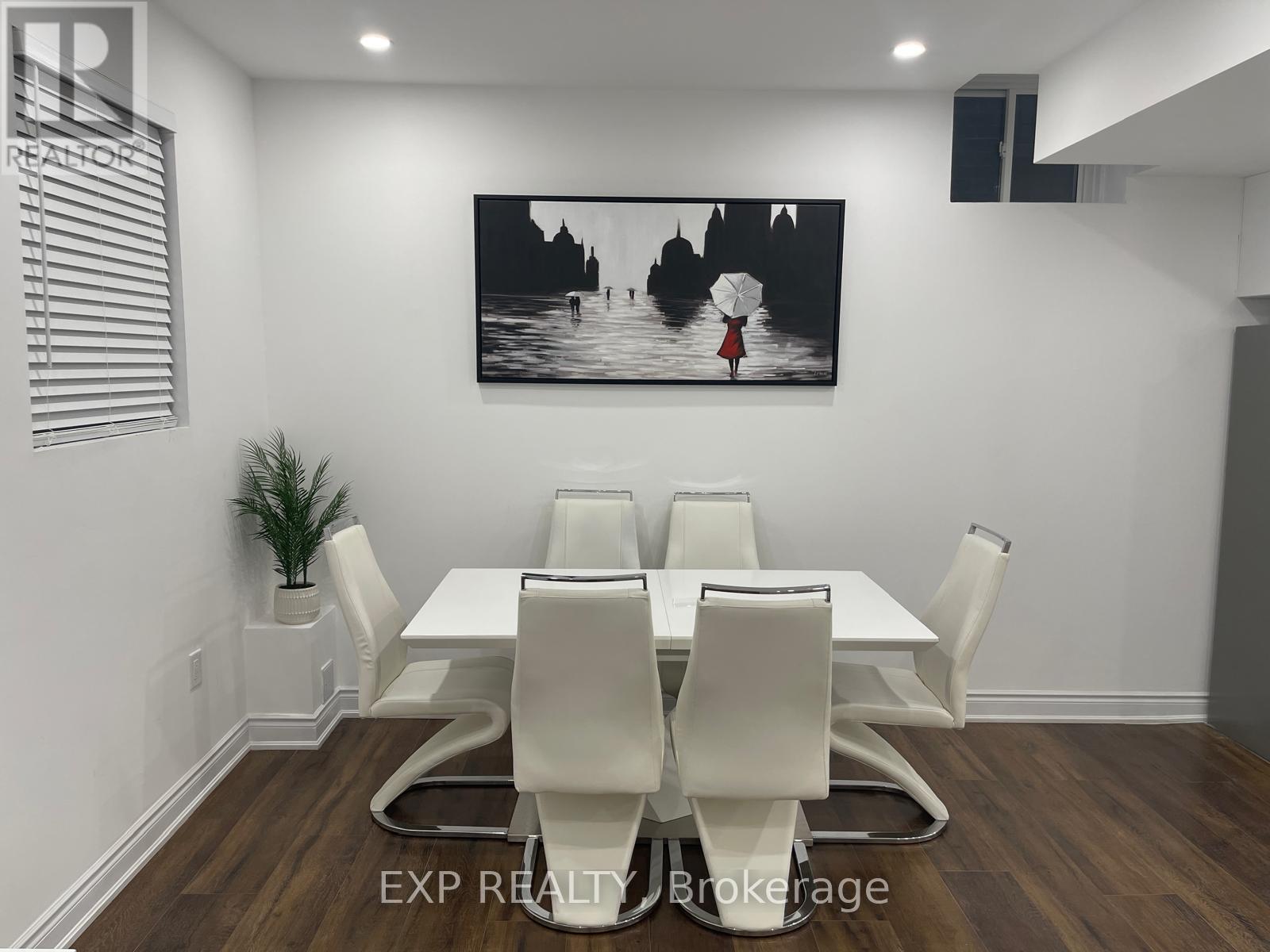 24 Frost Street, Brampton, Ontario  L6X 5P5 - Photo 4 - W12465257