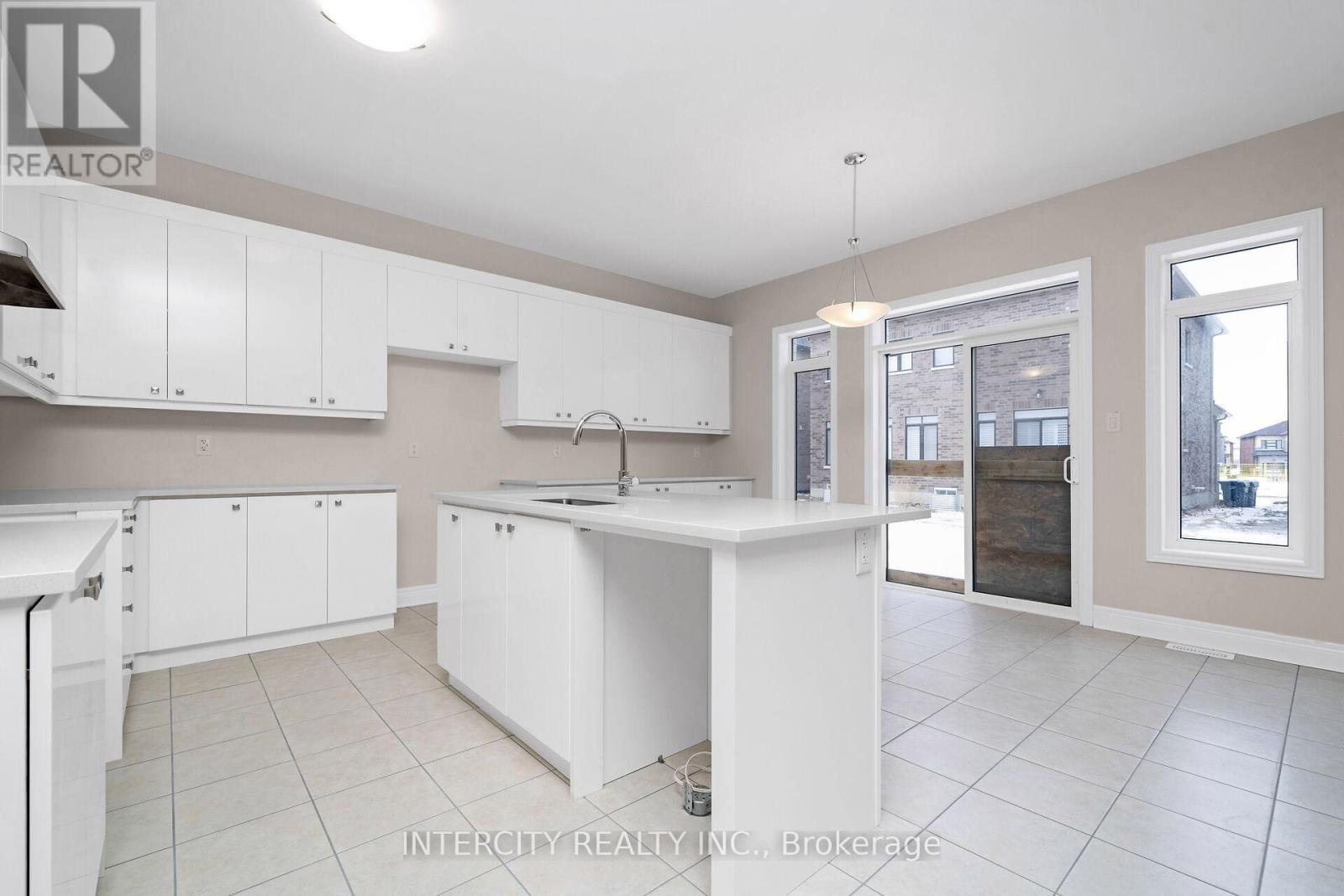 23 Kessler Drive, Brampton, Ontario  L6R 4G2 - Photo 11 - W12465282