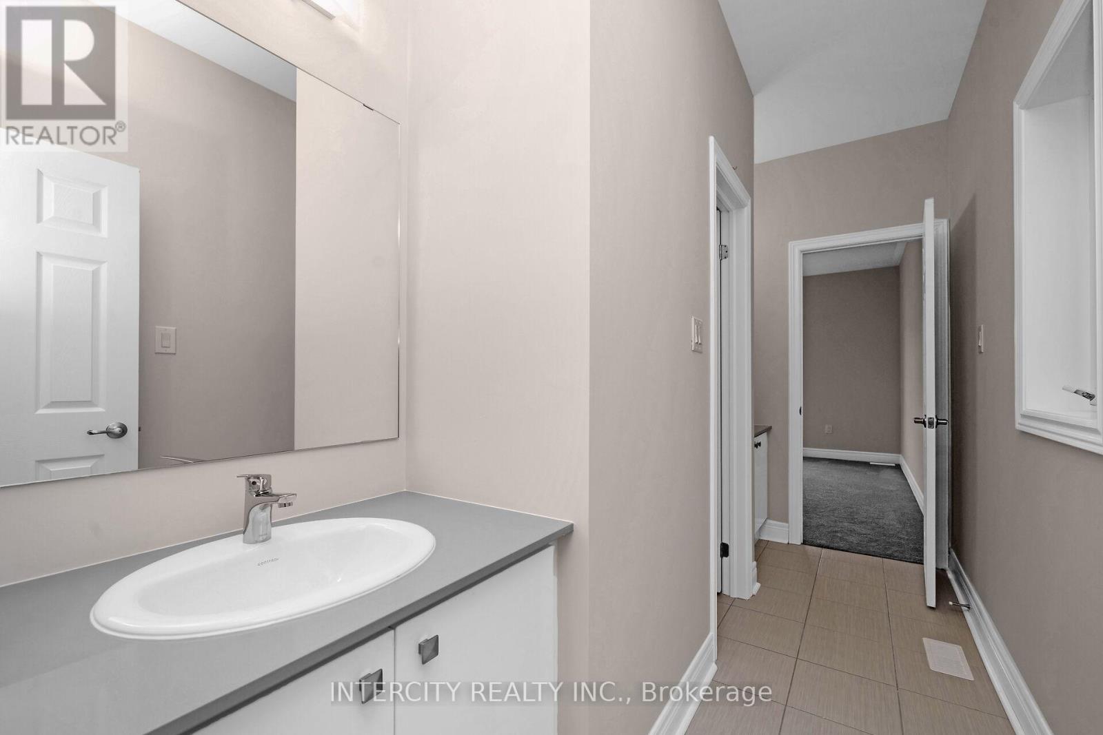 23 Kessler Drive, Brampton, Ontario  L6R 4G2 - Photo 24 - W12465282