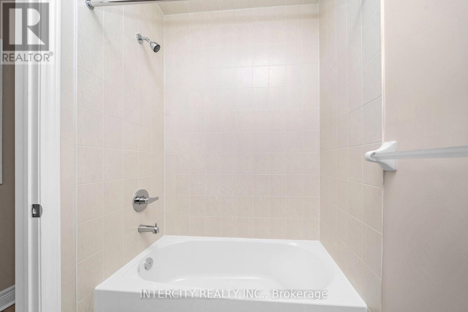 23 Kessler Drive, Brampton, Ontario  L6R 4G2 - Photo 25 - W12465282