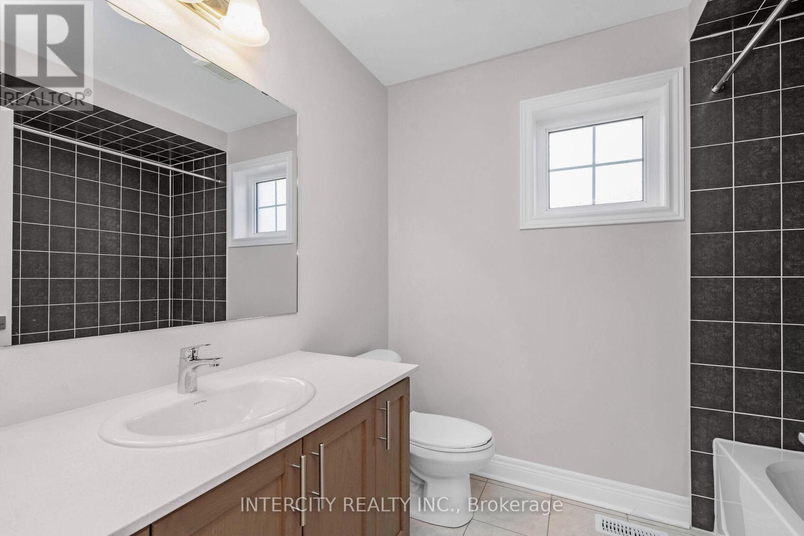 Lot 176 - 45 Keyworth Crescent, Brampton, Ontario  L6R 4E9 - Photo 32 - W12465291