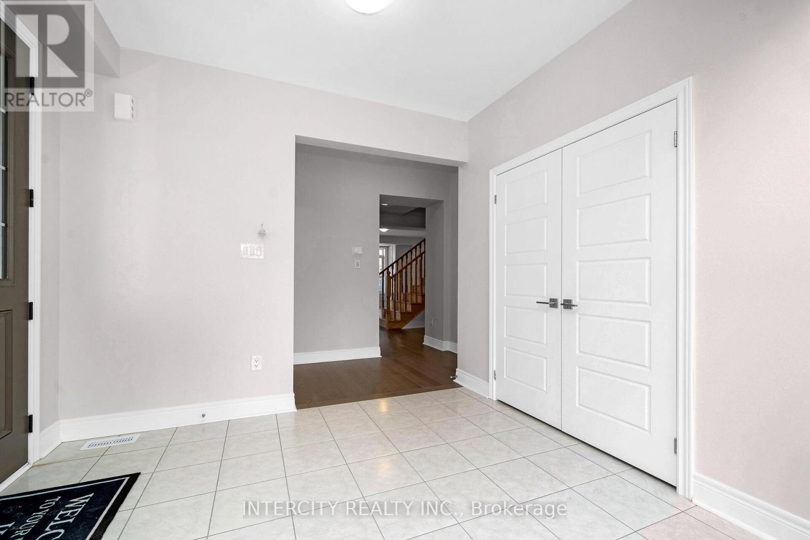 Lot 176 - 45 Keyworth Crescent, Brampton, Ontario  L6R 4E9 - Photo 8 - W12465291
