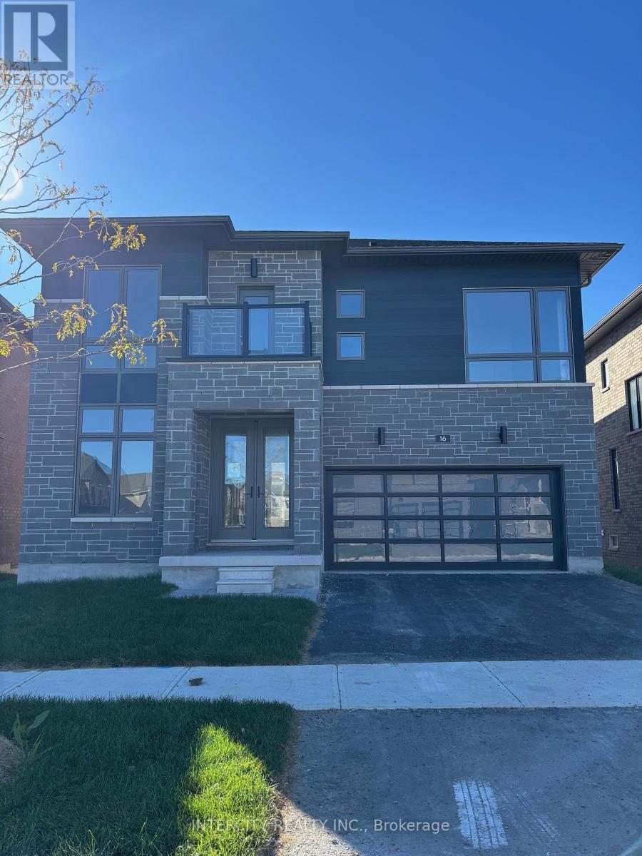 16 KEYWORTH CRESCENT, Brampton, Ontario